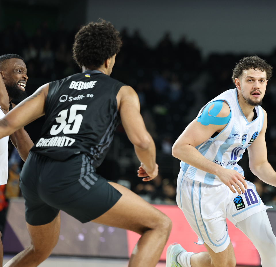 AUKTION: EuroCup Auswärtstrikot - #35 Roman Bedime