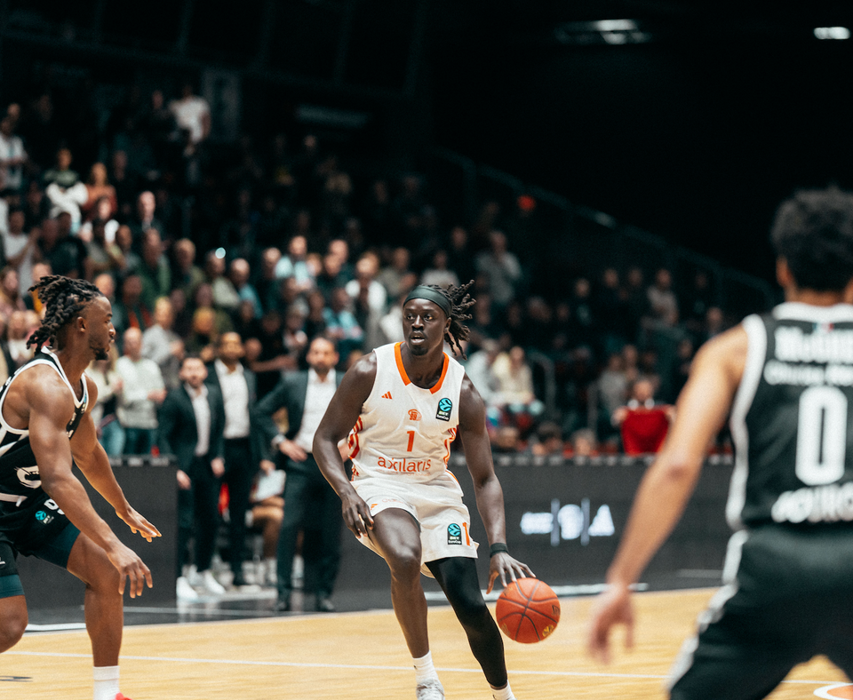 AUKTION: EuroCup Heimtrikot - #1 Aher Uguak