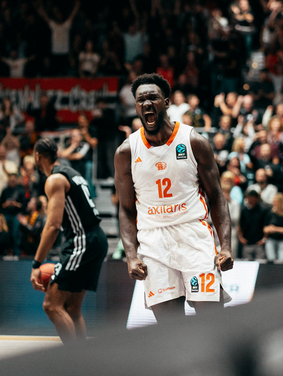 AUKTION: EuroCup Heimtrikot - #12 Amadou Sow