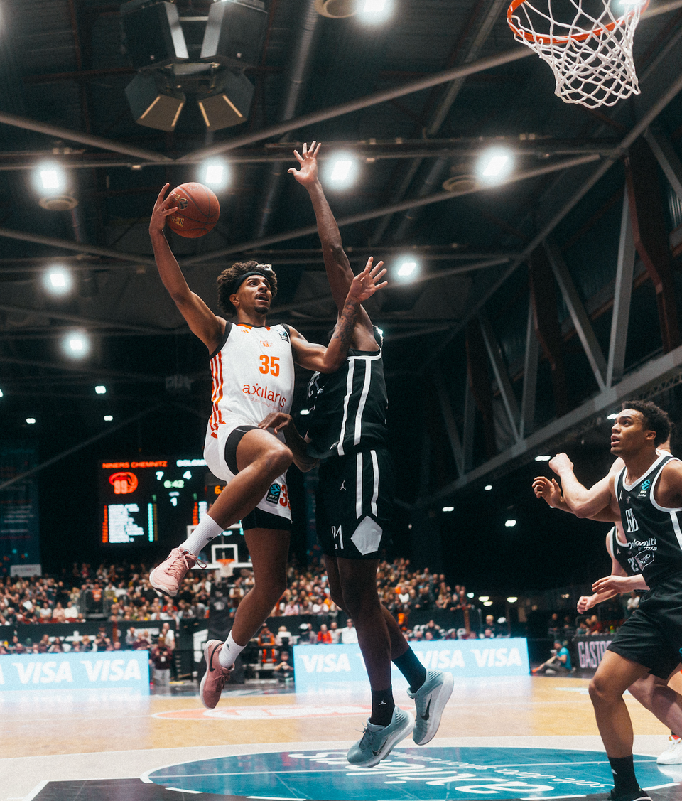 AUKTION: EuroCup Heimtrikot - #35 Roman Bedime