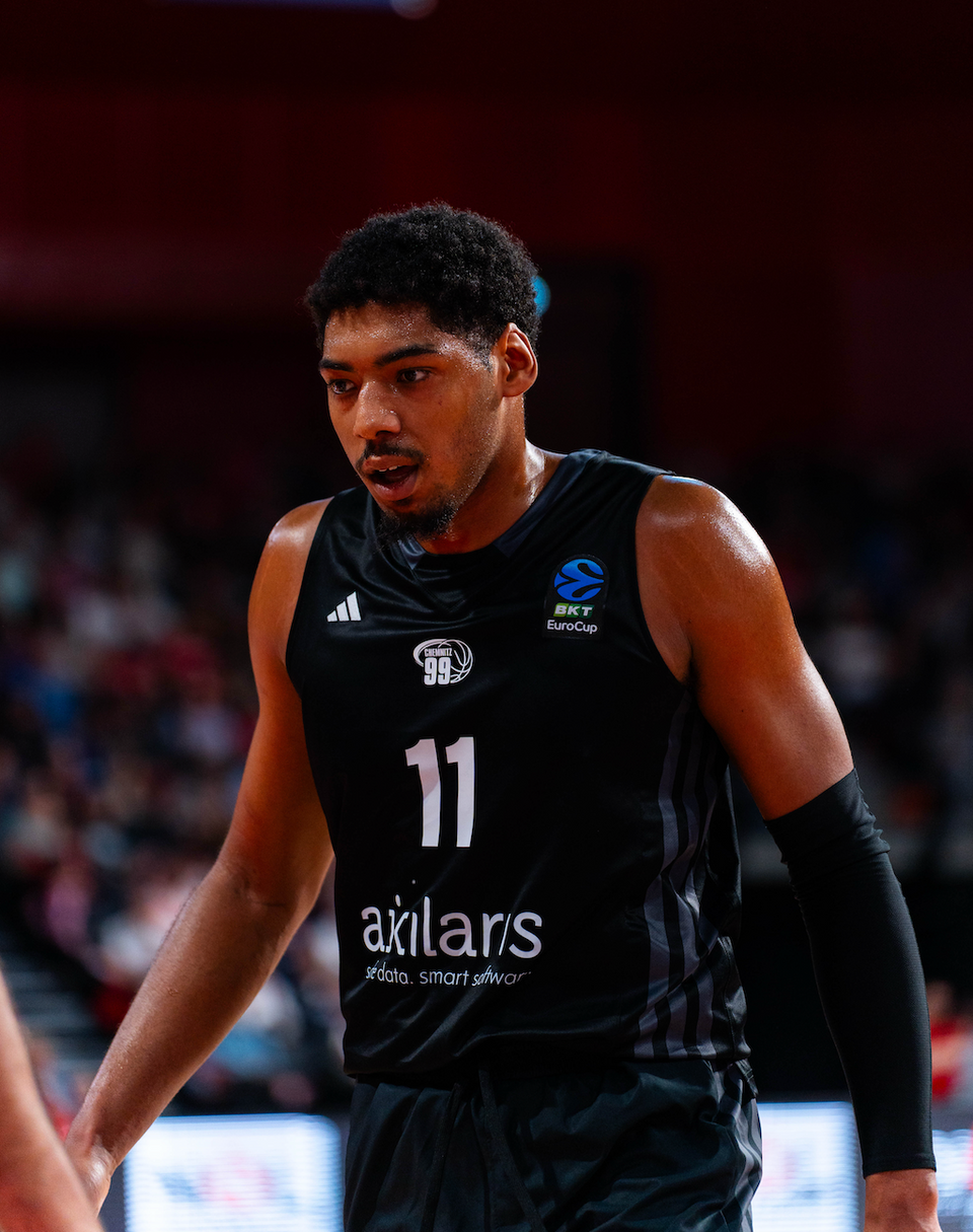 AUKTION: EuroCup Auswärtstrikot - #11 Kostja Mushidi