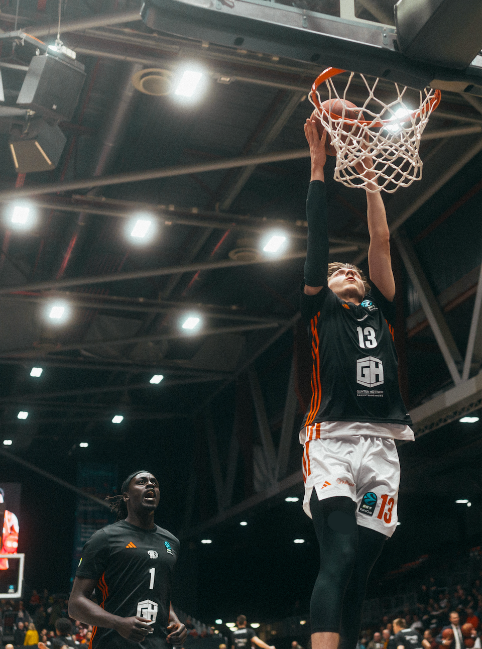 AUKTION: EuroCup Shooting Shirt - #13 Luca Kellig