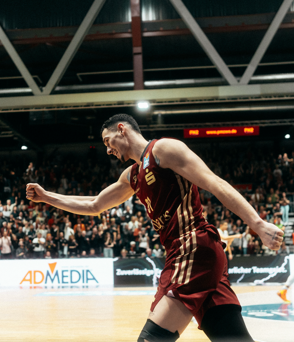 AUKTION: XMas Jersey - #91 Yordan Minchev