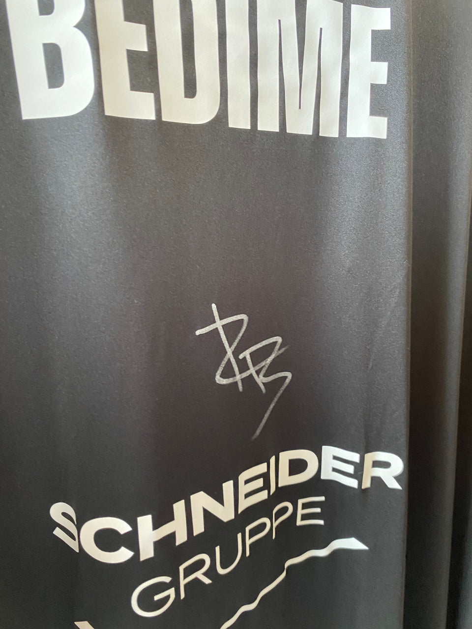 AUKTION: EuroCup Shooting Shirt - #35 Roman Bedime