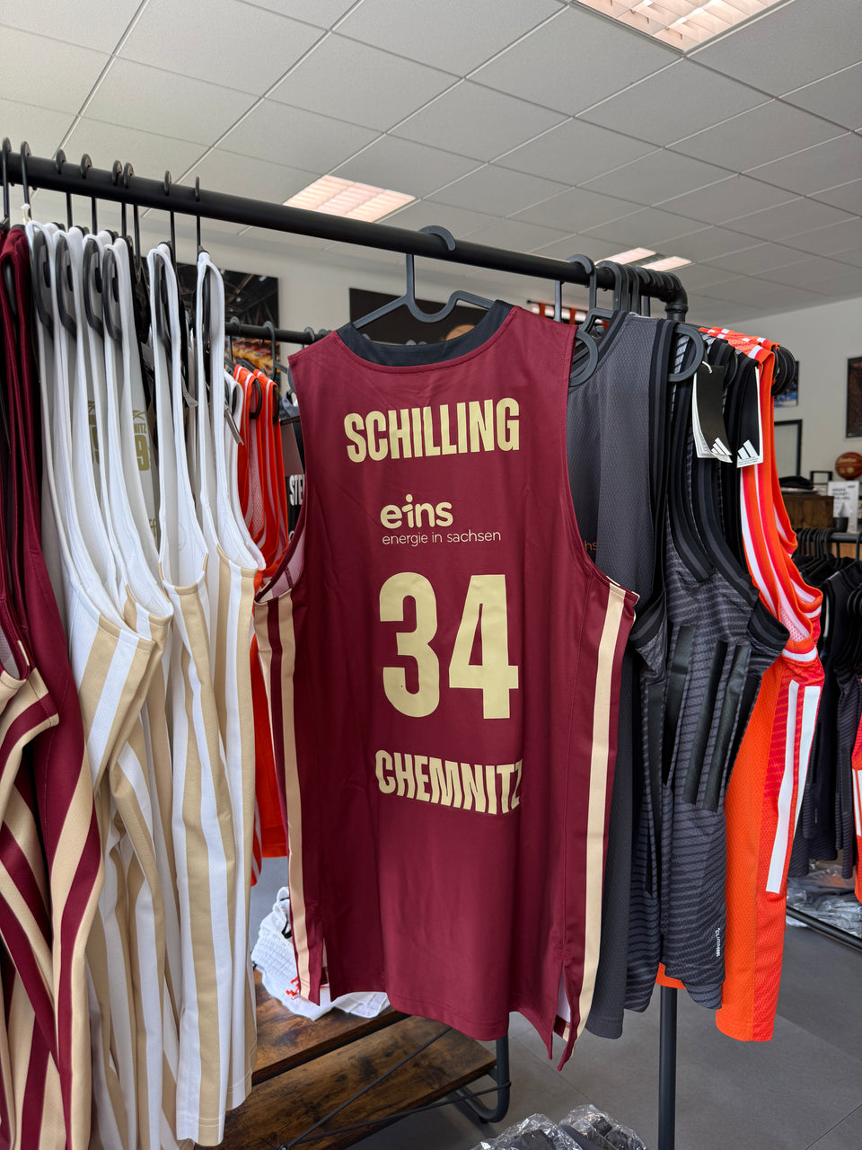 AUKTION: XMas Jersey - #34 Gavin Schilling
