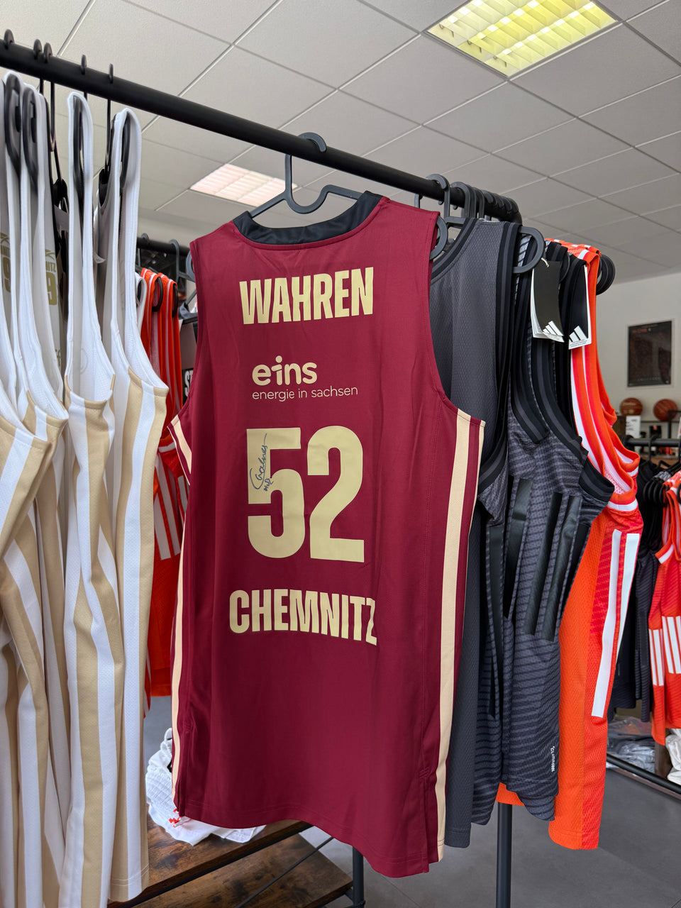 AUKTION: XMas Jersey - #52 Christopher Wahren