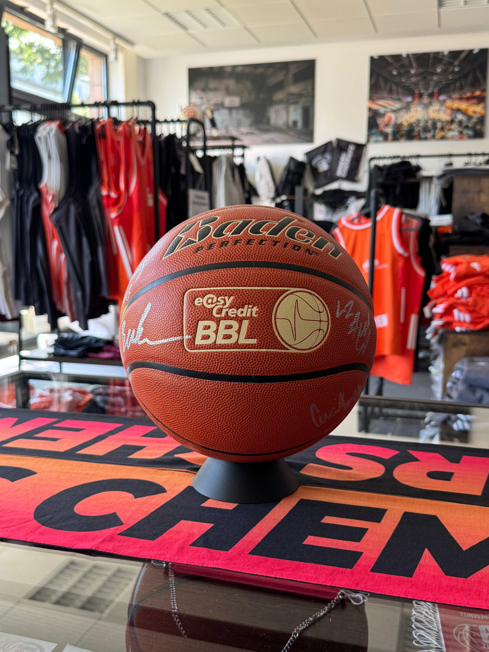 Original Spielball BBL 26I27 - mit Unterschriften