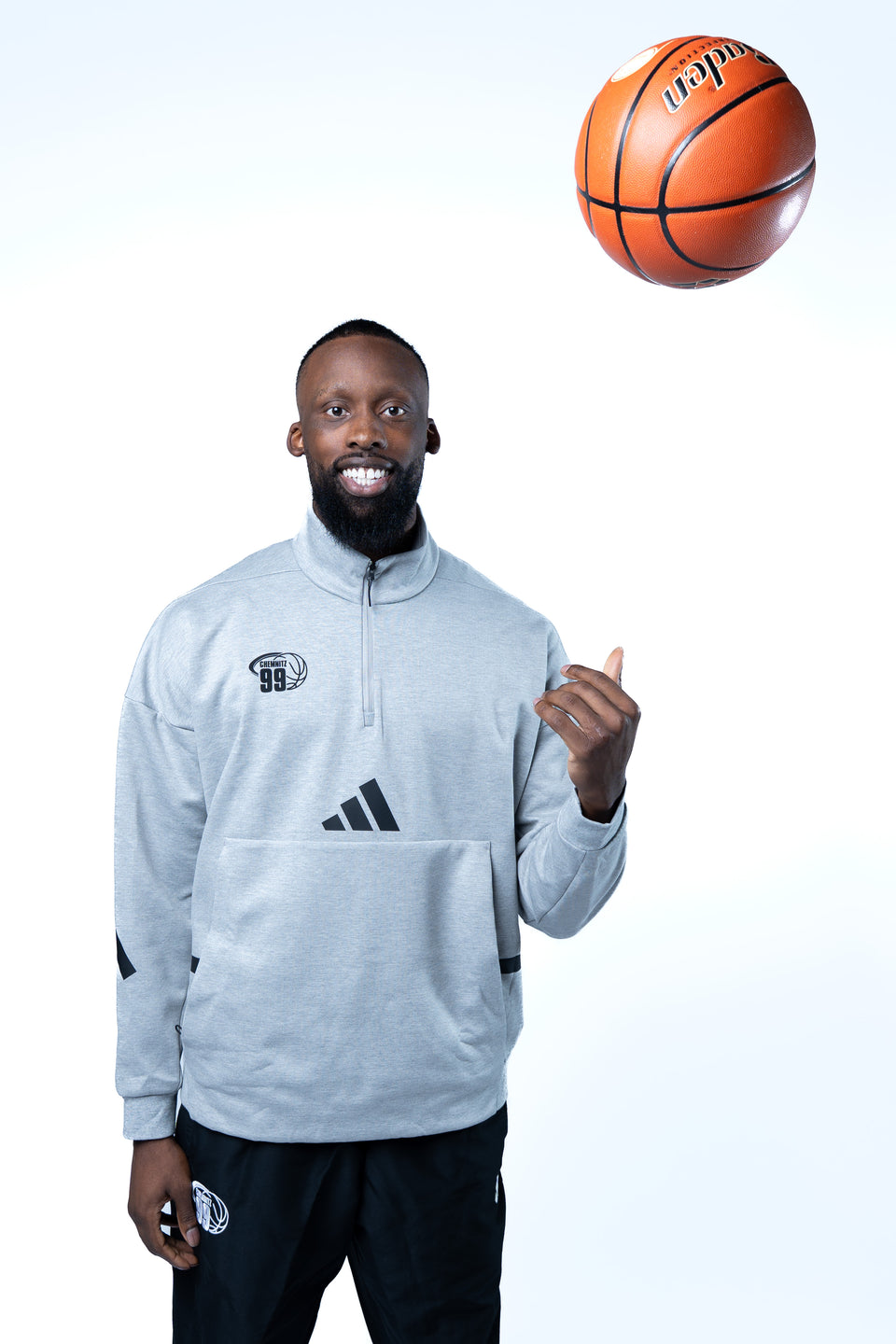 Z.N.E Quarter ZIP NINERS Sweater